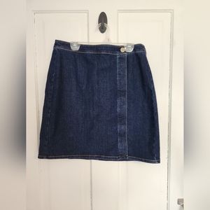 3/$25 NWT Loft Denim Jean Skirt size 6 P